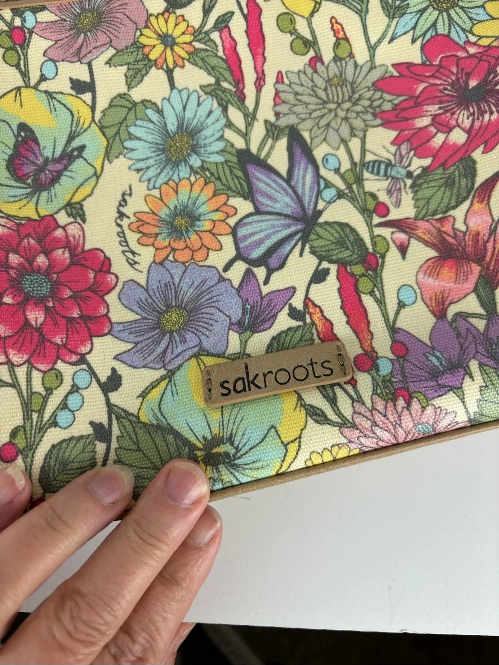 Sakroots Crossbody Bag-Colorful Floral Print-EUC
